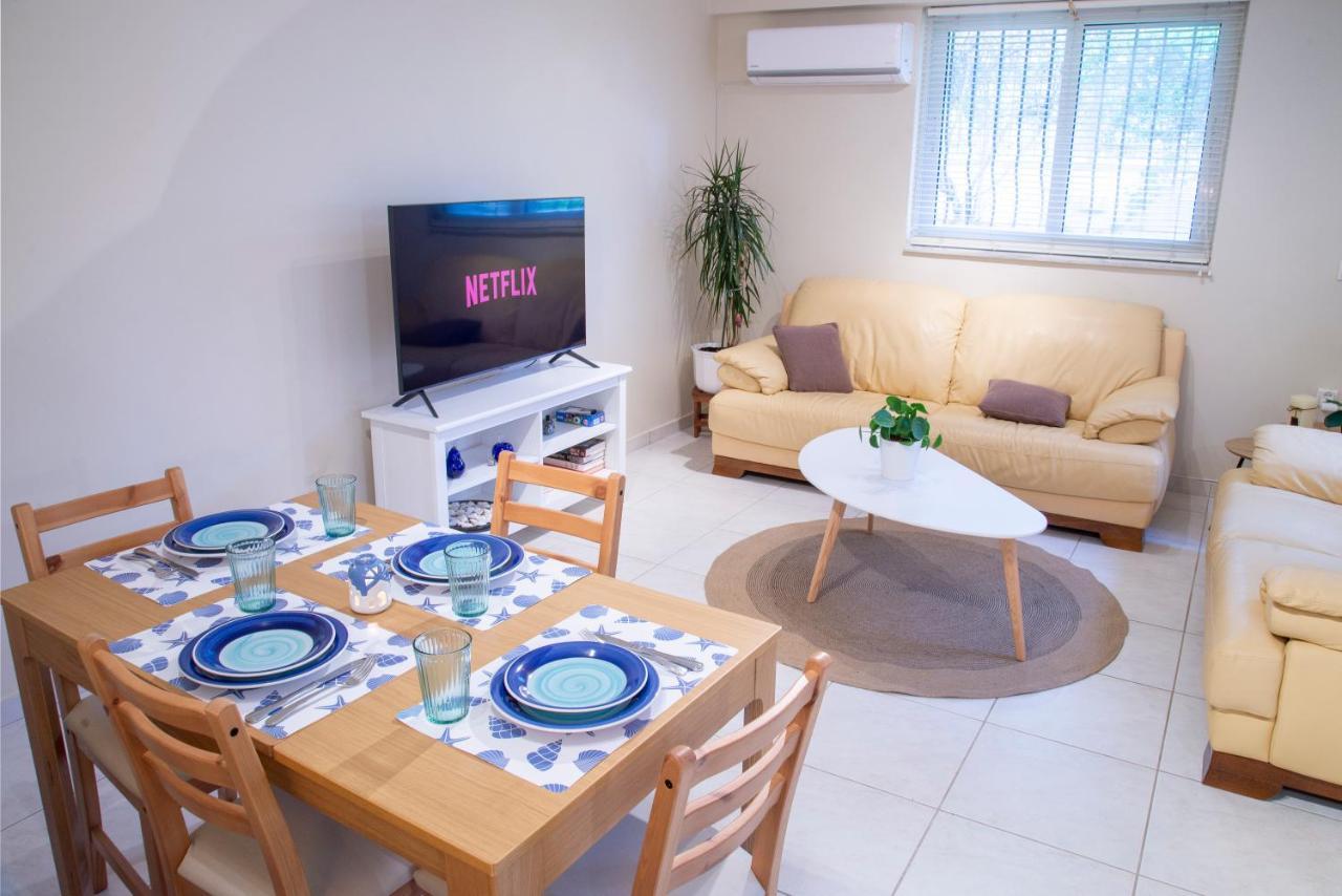 Cozy Beach Home Near Pristine Sea W/ Free Netflix Néa Mákri 외부 사진